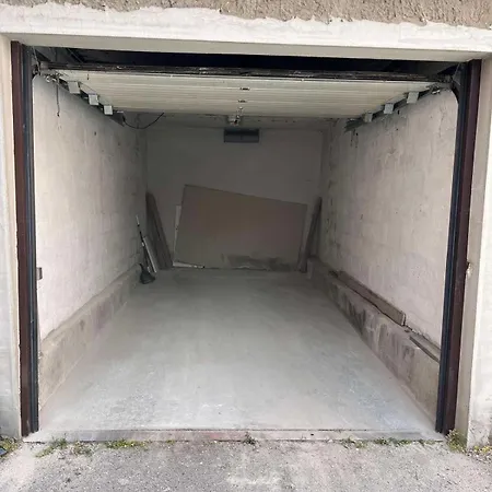 Bascarsija Spot - Private Garage Apartman Szarajevó